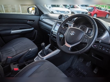 Used Suzuki Vitara 2018 for sale - 77433893: Photo