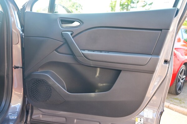 Used Renault Captur 2020 for sale - 76070555: Photo 15