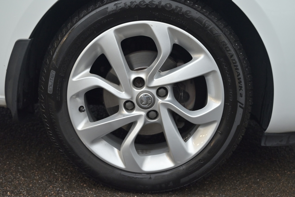 Used Vauxhall Corsa 2015 for sale - 77690234: Photo 10