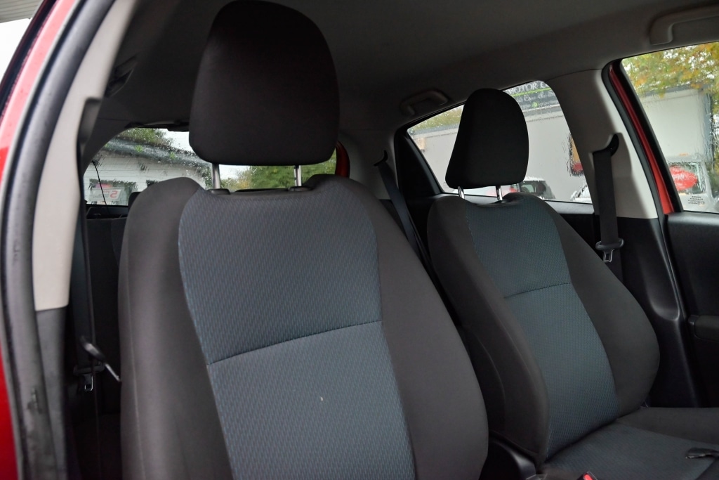 Used Toyota Yaris 2013 for sale - 76465492: Photo 21