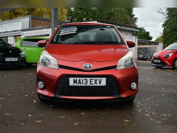 Used Toyota Yaris 2013 for sale - 76465492: Photo