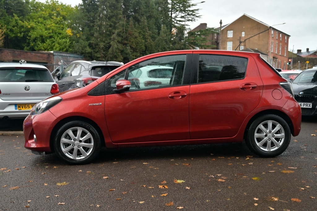 Used Toyota Yaris 2013 for sale - 76465492: Photo 6