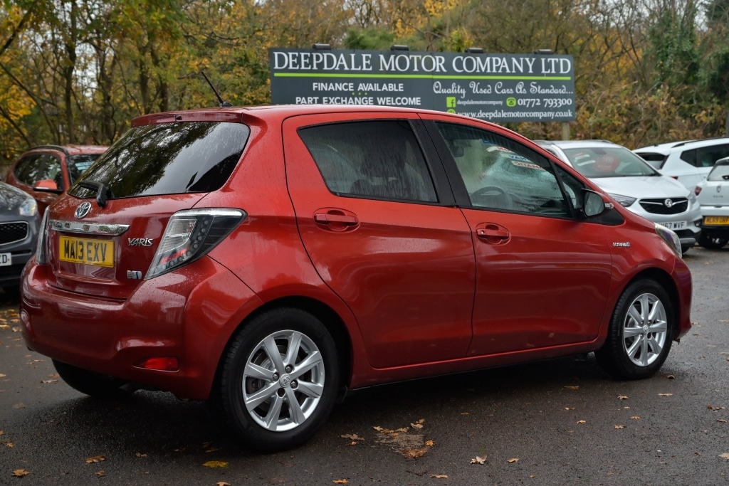 Used Toyota Yaris 2013 for sale - 76465492: Photo 9