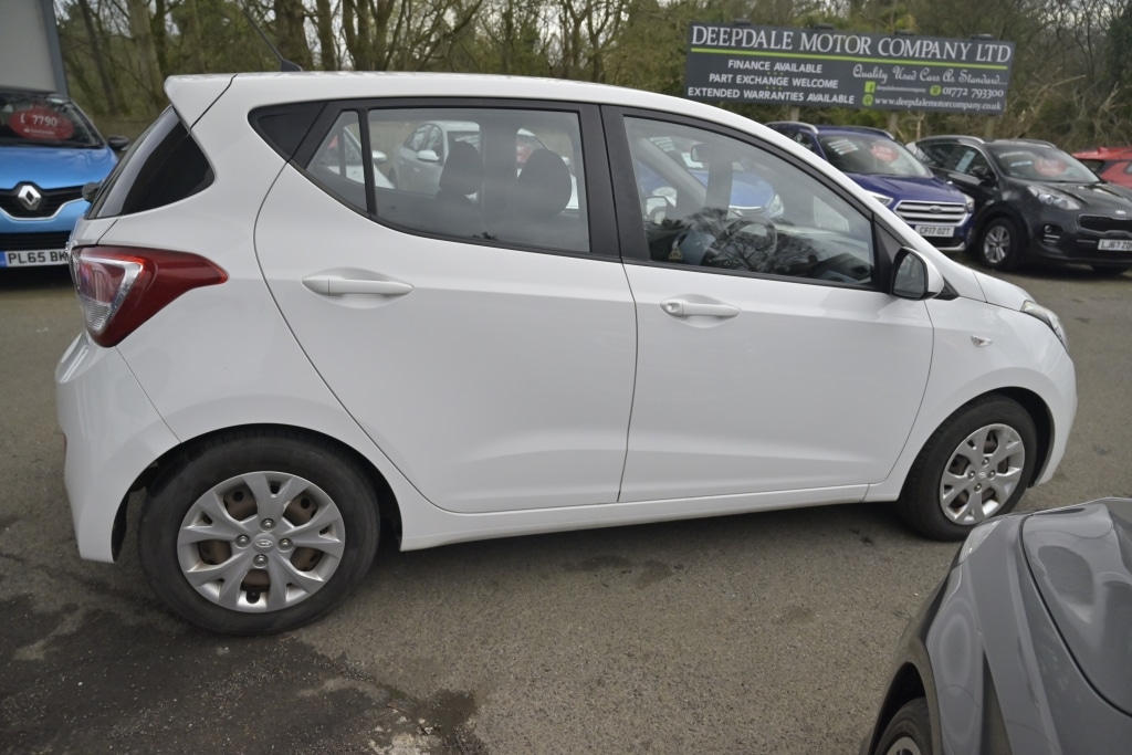 Used Hyundai i10 2014 for sale - 78031959: Photo 9