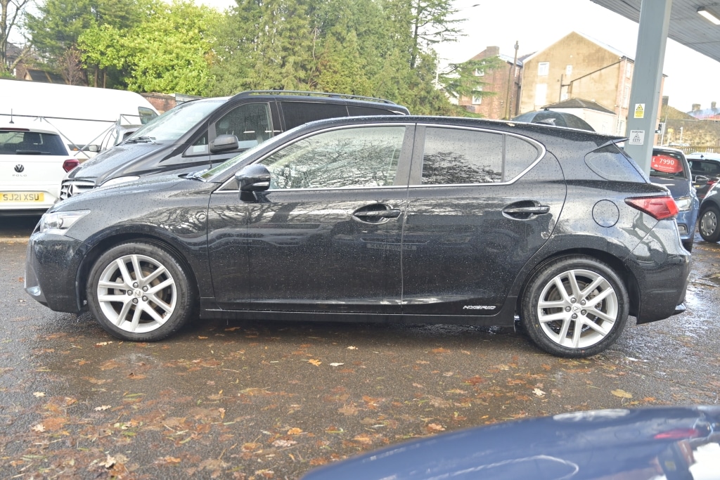 Used Lexus CT 2018 for sale - 76578444: Photo 4