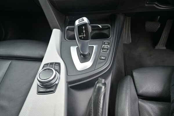 Used BMW 3 Series 2018 for sale - 76301211: Photo 17
