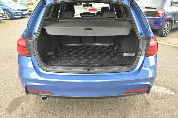 Used BMW 3 Series 2018 for sale - 76301211: Photo 7