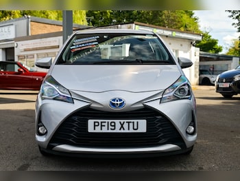 Used Toyota Yaris 2019 for sale - 75925647: Photo