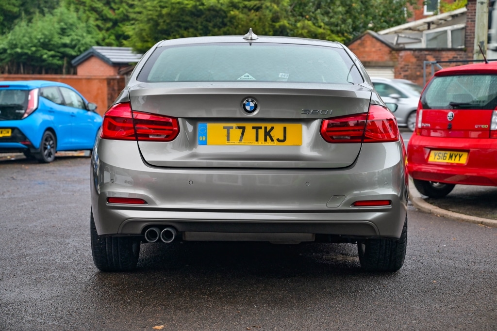 Used BMW 3 Series 2016 for sale - 76037310: Photo 10