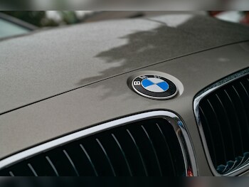 Used BMW 3 Series 2016 for sale - 76037310: Photo