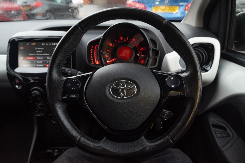 Used Toyota AYGO 2016 for sale - 76817473: Photo 23