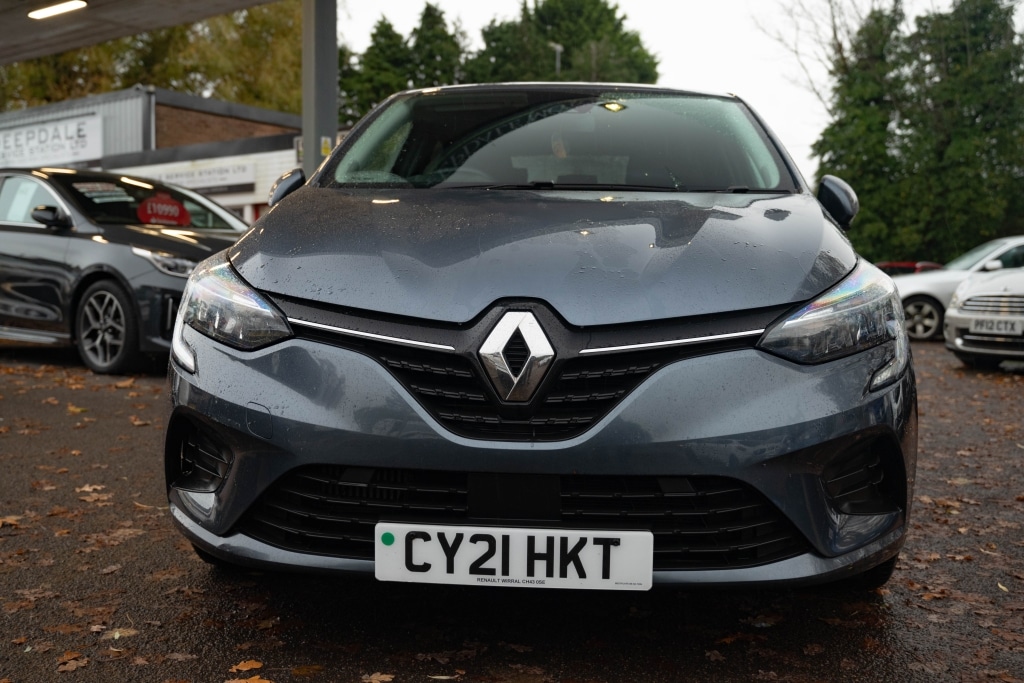 Used Renault Clio 2021 for sale - 76578442: Photo 2