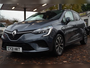 Used Renault Clio 2021 for sale - 76578442: Photo