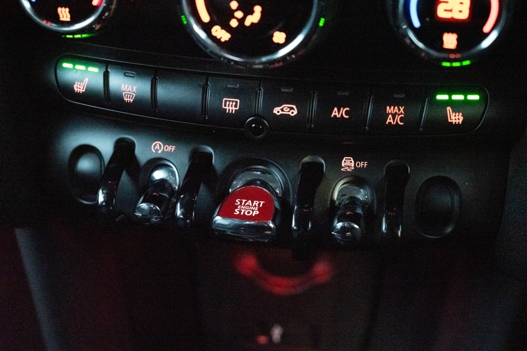 Used MINI Hatch 2019 for sale - 76817470: Photo 22