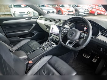 Used Volkswagen Arteon 2019 for sale - 79347382: Photo