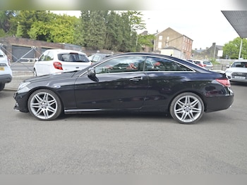 Used Mercedes-Benz E Class 2017 for sale - 78559170: Photo