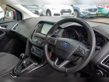 Used Ford Focus 2015 for sale - 78467694: Photo