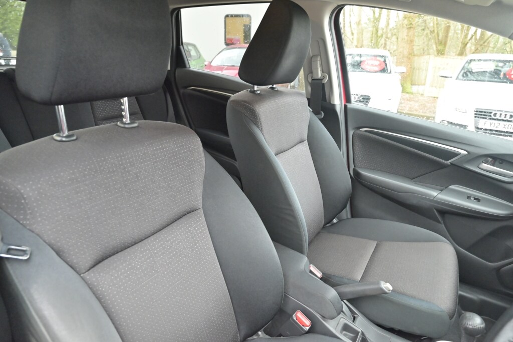 Used Honda Jazz 2017 for sale - 77851704: Photo 14