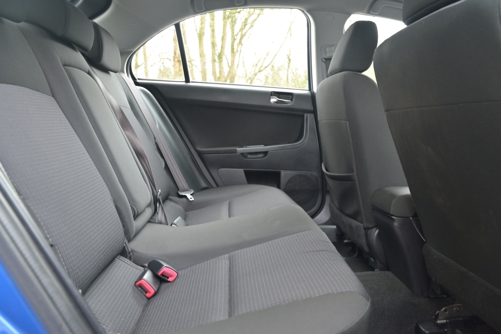 Used Mitsubishi Lancer 2010 for sale - 77652423: Photo 25