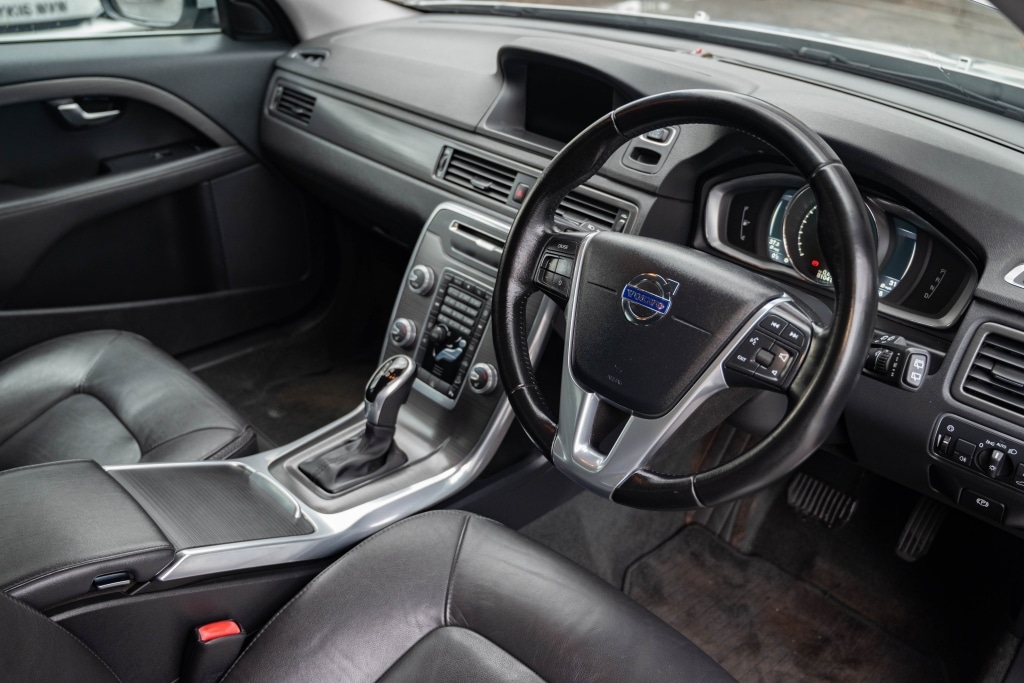 Used Volvo XC70 2016 for sale - 77107855: Photo 4