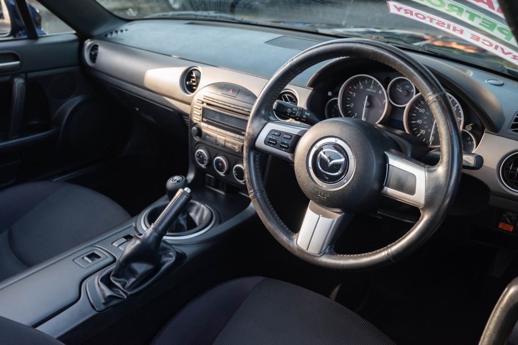 Used Mazda MX-5 2011 for sale - 77062827: Photo 2