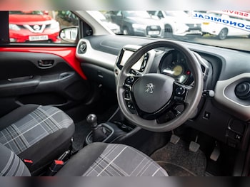 Used Peugeot 108 2017 for sale - 79194869: Photo