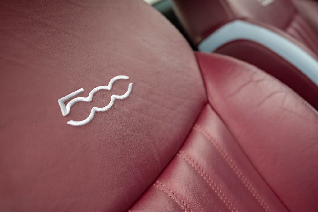 Used Fiat 500 2018 for sale - 76682704: Photo 2