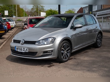 Used Volkswagen Golf 2016 for sale - 78467690: Photo