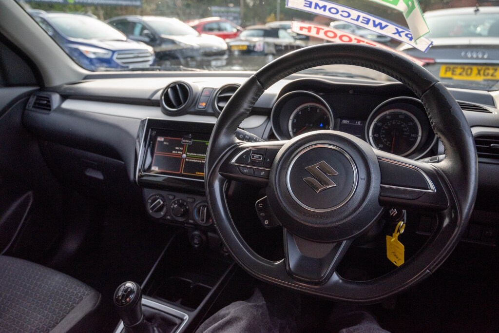 Used Suzuki Swift 2017 for sale - 77964703: Photo 19