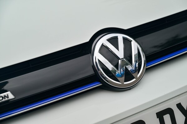 Used Volkswagen Golf SV 2016 for sale - 76182737: Photo 2