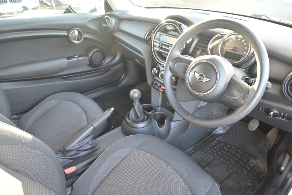 Used MINI Hatch 2017 for sale - 76694713: Photo 18