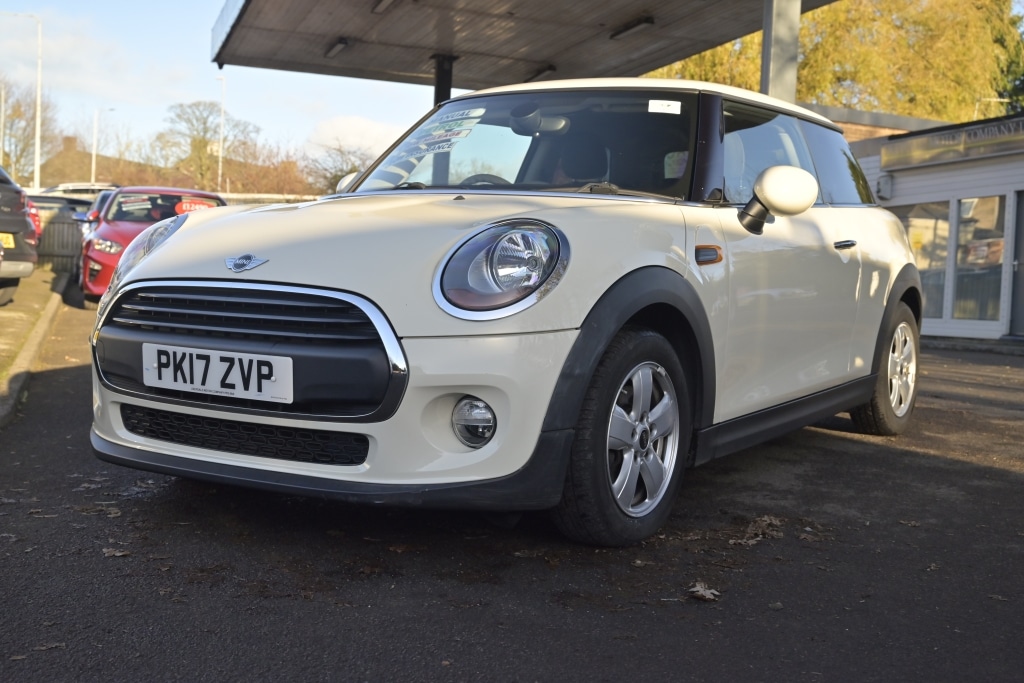 Used MINI Hatch 2017 for sale - 76694713: Photo 2