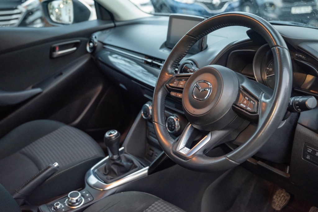 Used Mazda Mazda2 2017 for sale - 76974688: Photo 4