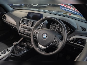 Used BMW 2 Series 2016 for sale - 77086728: Photo