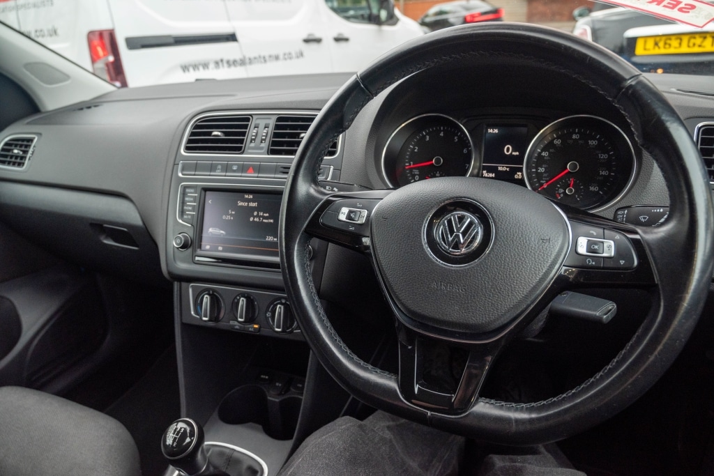 Used Volkswagen Polo 2015 for sale - 77797721: Photo 19