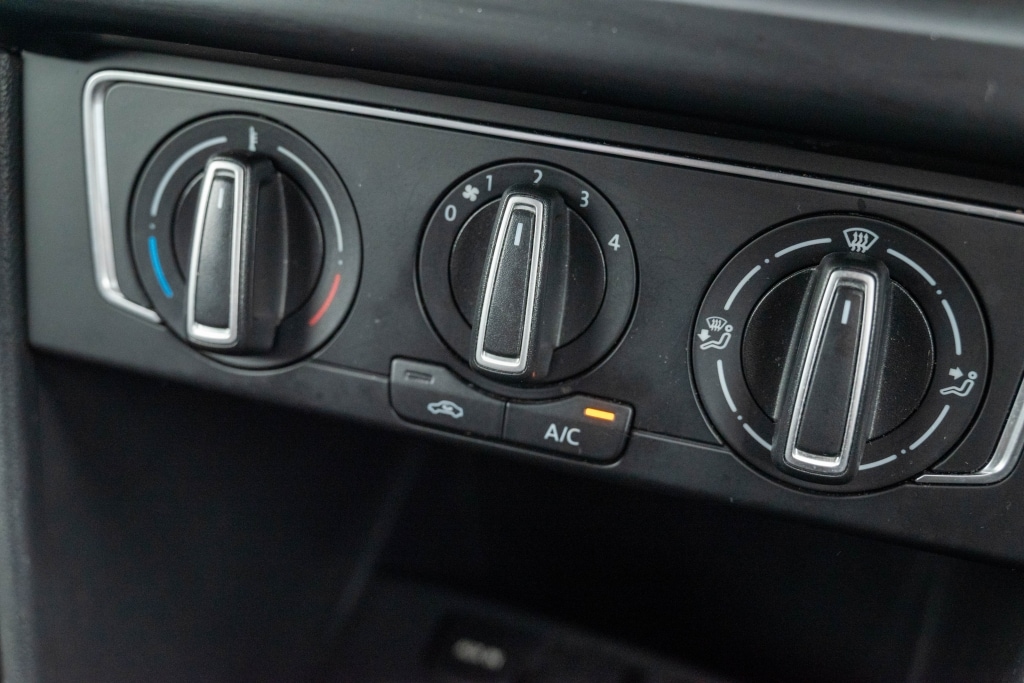 Used Volkswagen Polo 2015 for sale - 77797721: Photo 24