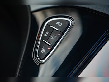 Used Vauxhall ADAM 2015 for sale - 76779207: Photo