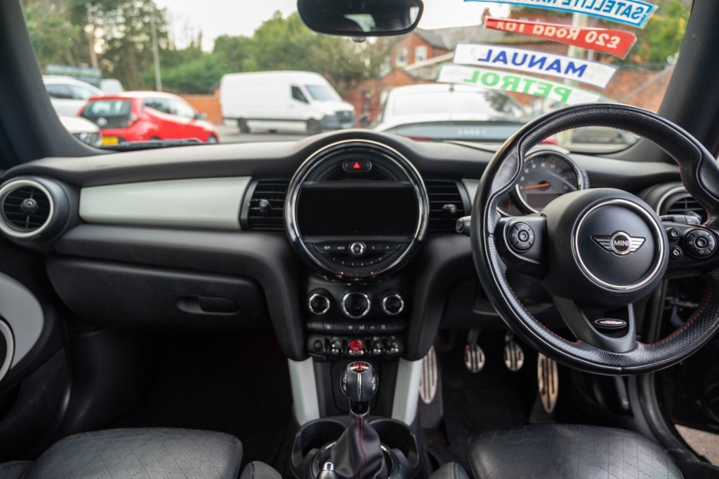 Used MINI Hatch 2015 for sale - 77492314: Photo 16