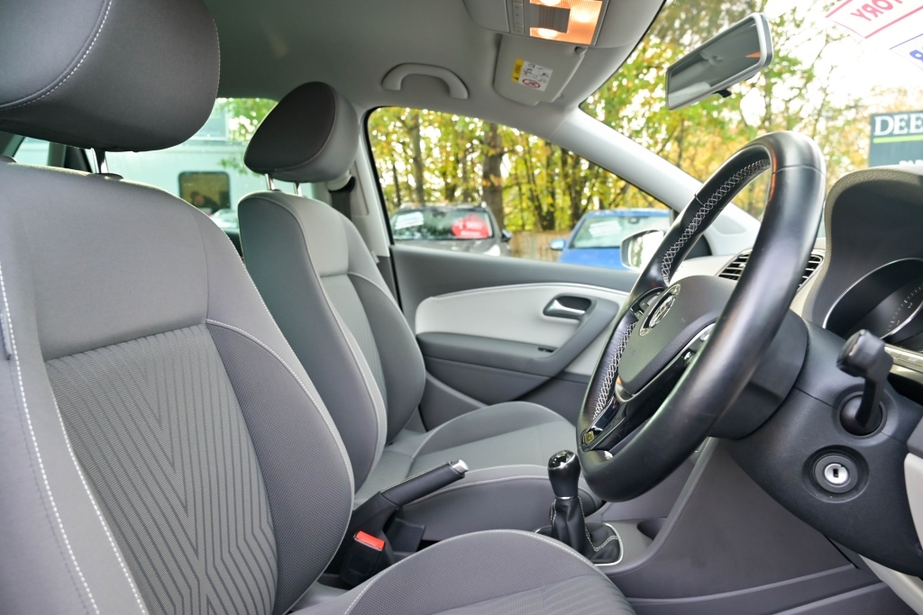 Used Volkswagen Polo 2015 for sale - 76414025: Photo 24