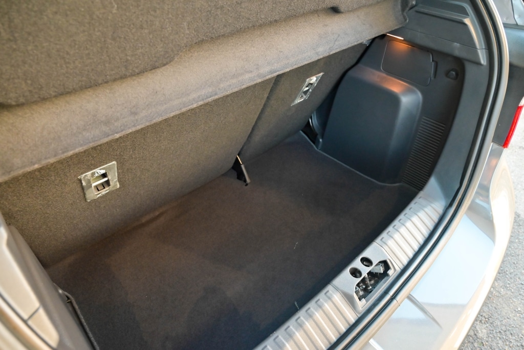 Used Ford Ka+ 2017 for sale - 76383447: Photo 24