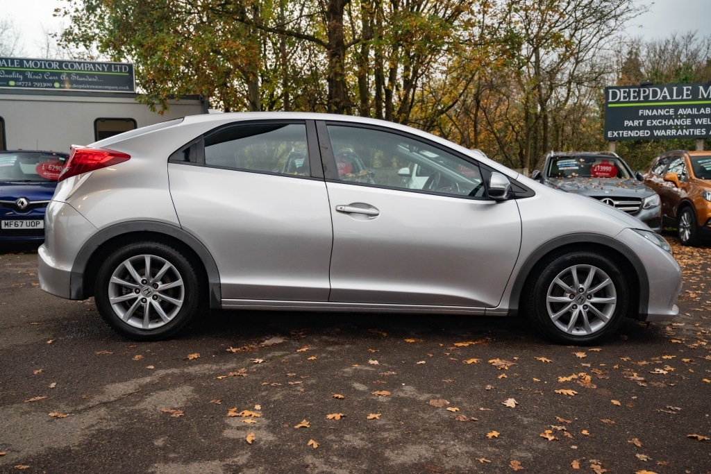 Used Honda Civic 2013 for sale - 76511088: Photo 10