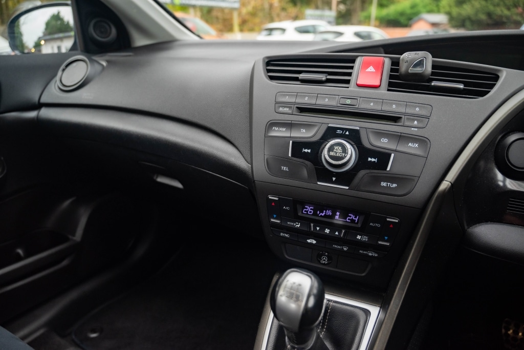 Used Honda Civic 2013 for sale - 76511088: Photo 23