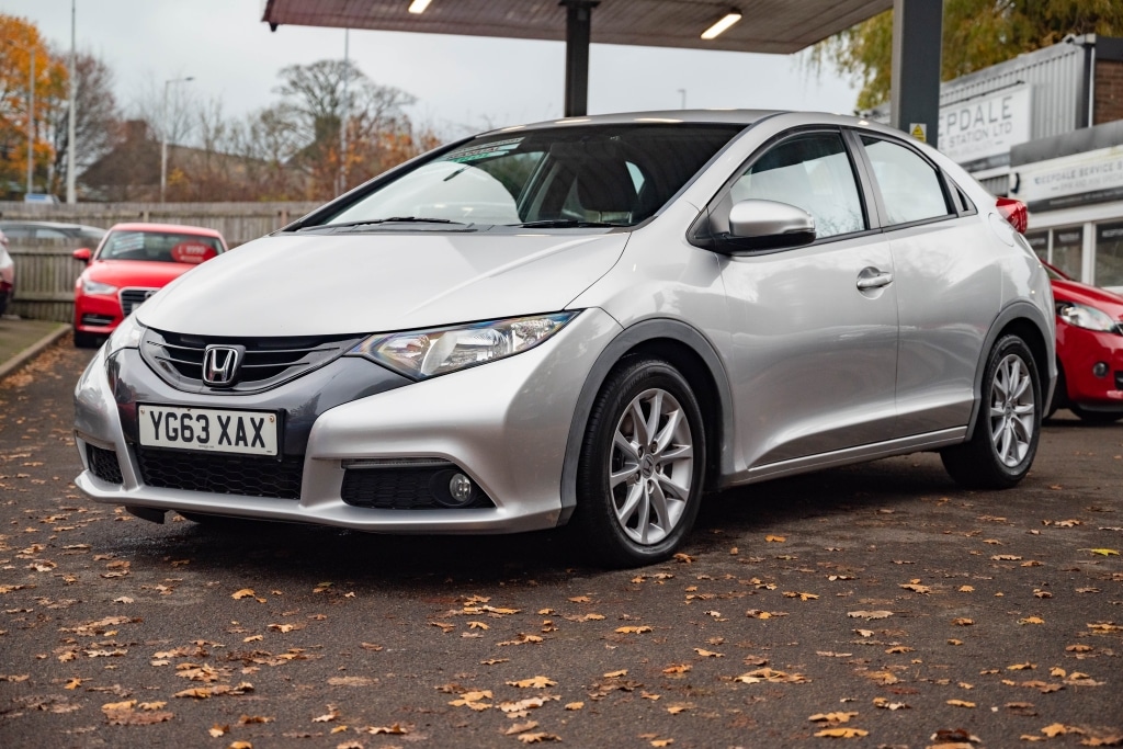 Used Honda Civic 2013 for sale - 76511088: Photo 5