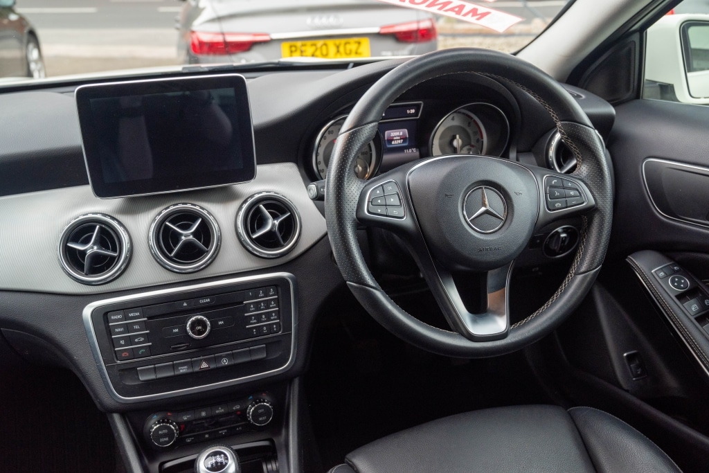 Used Mercedes-Benz GLA 2016 for sale - 77985158: Photo 16