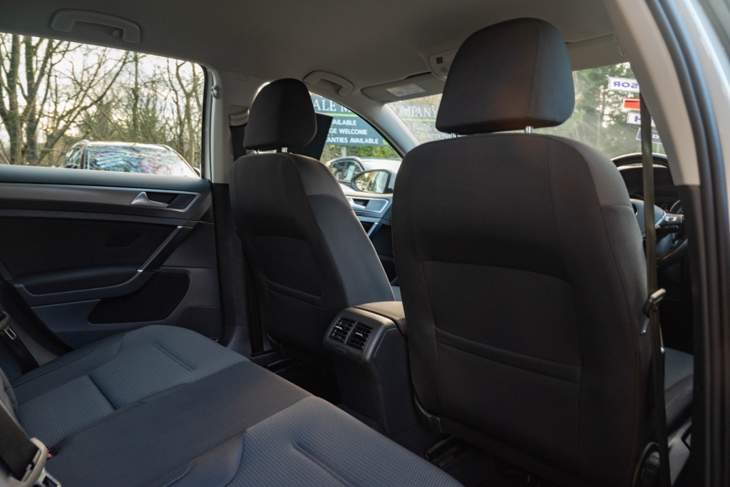 Used Volkswagen Golf 2015 for sale - 76879779: Photo 21