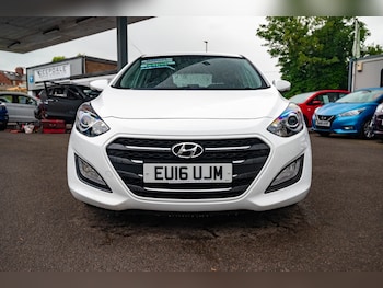 Used Hyundai i30 2016 for sale - 79060592: Photo