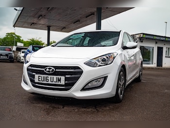 Used Hyundai i30 2016 for sale - 79060592: Photo