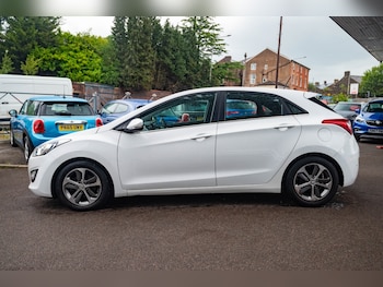 Used Hyundai i30 2016 for sale - 79060592: Photo