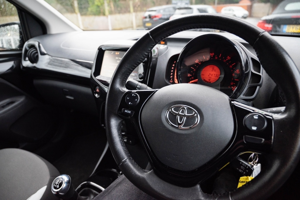Used Toyota AYGO 2018 for sale - 77170307: Photo 24