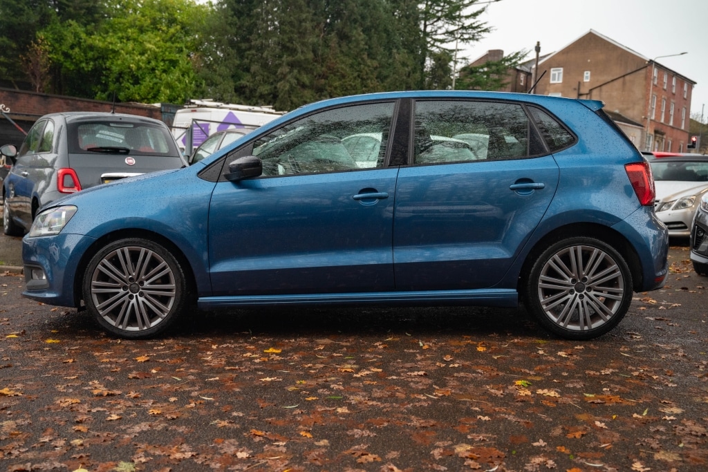 Used Volkswagen Polo 2015 for sale - 76578441: Photo 6